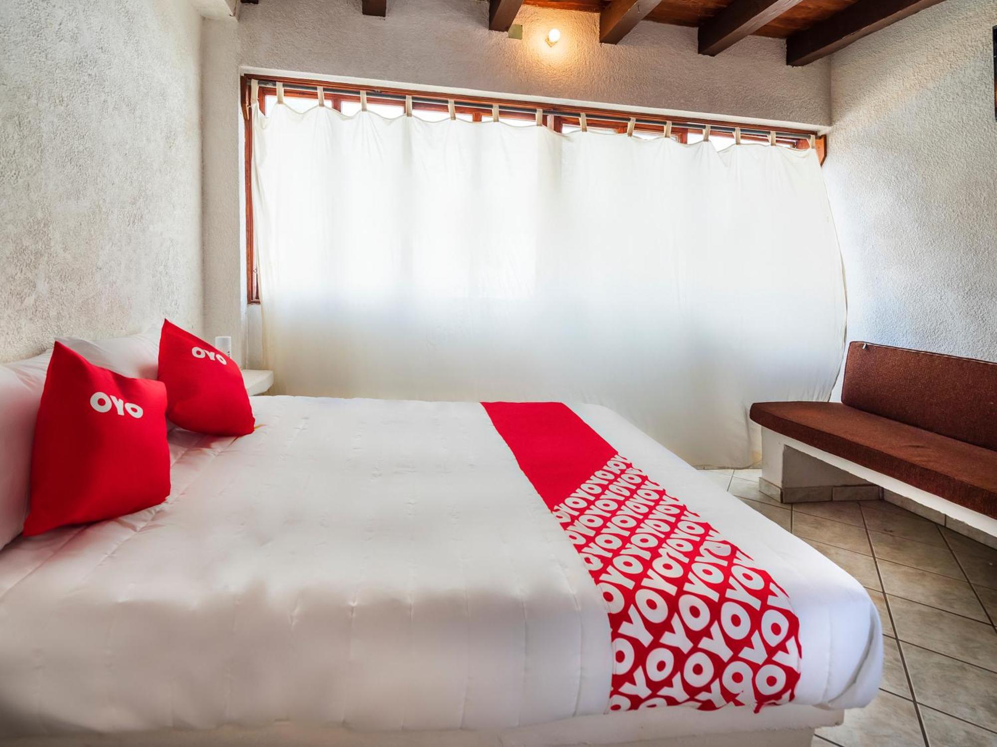 Oyo Hotel Sands Бара де Навидад Екстериор снимка