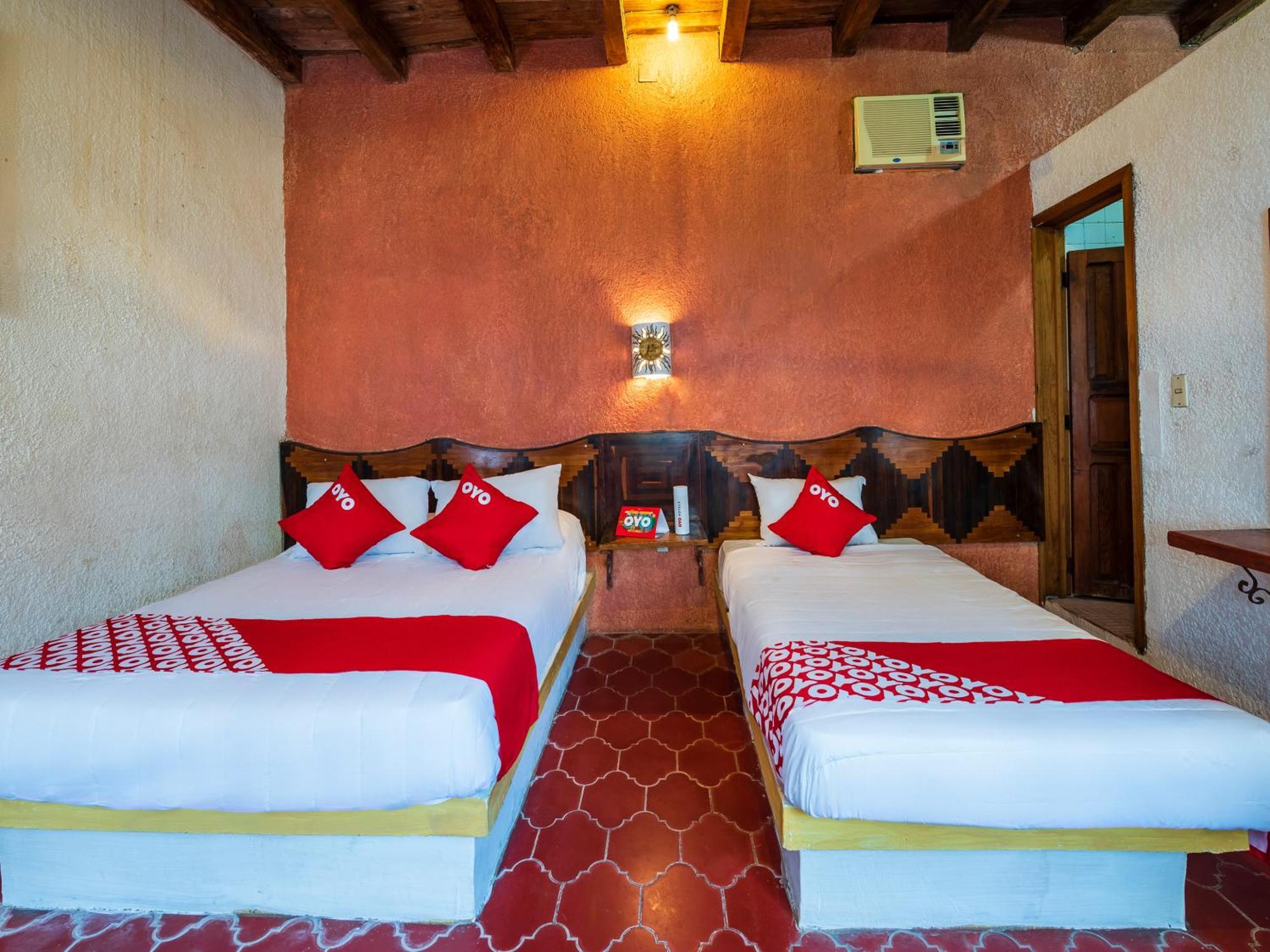 Oyo Hotel Sands Бара де Навидад Екстериор снимка