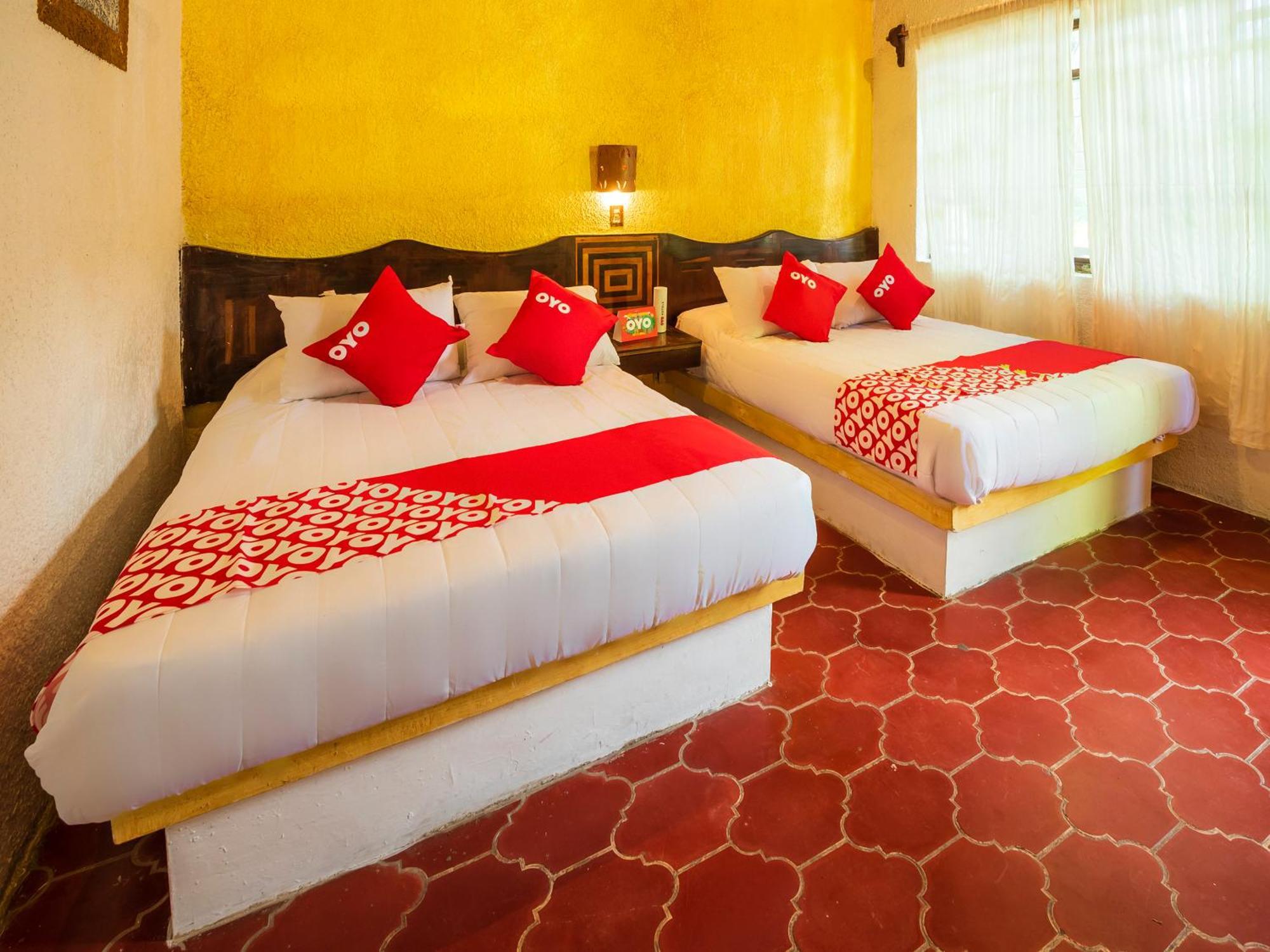 Oyo Hotel Sands Бара де Навидад Екстериор снимка